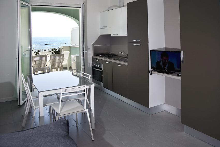 Residence Blumare Martinsicuro Szoba fotó